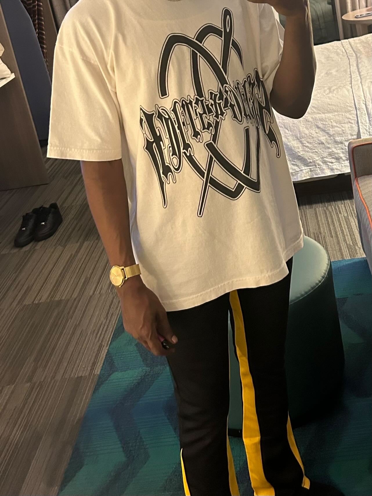SCRIPT TEE BLACK